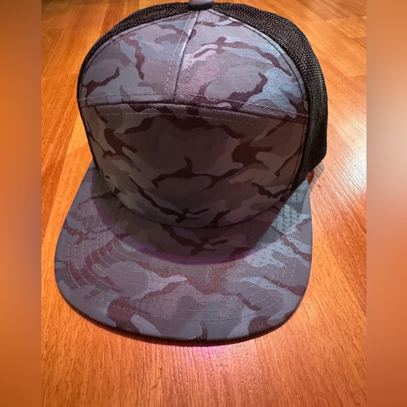 Trucker Snap back hat Blue Camo - Picture 6 of 6